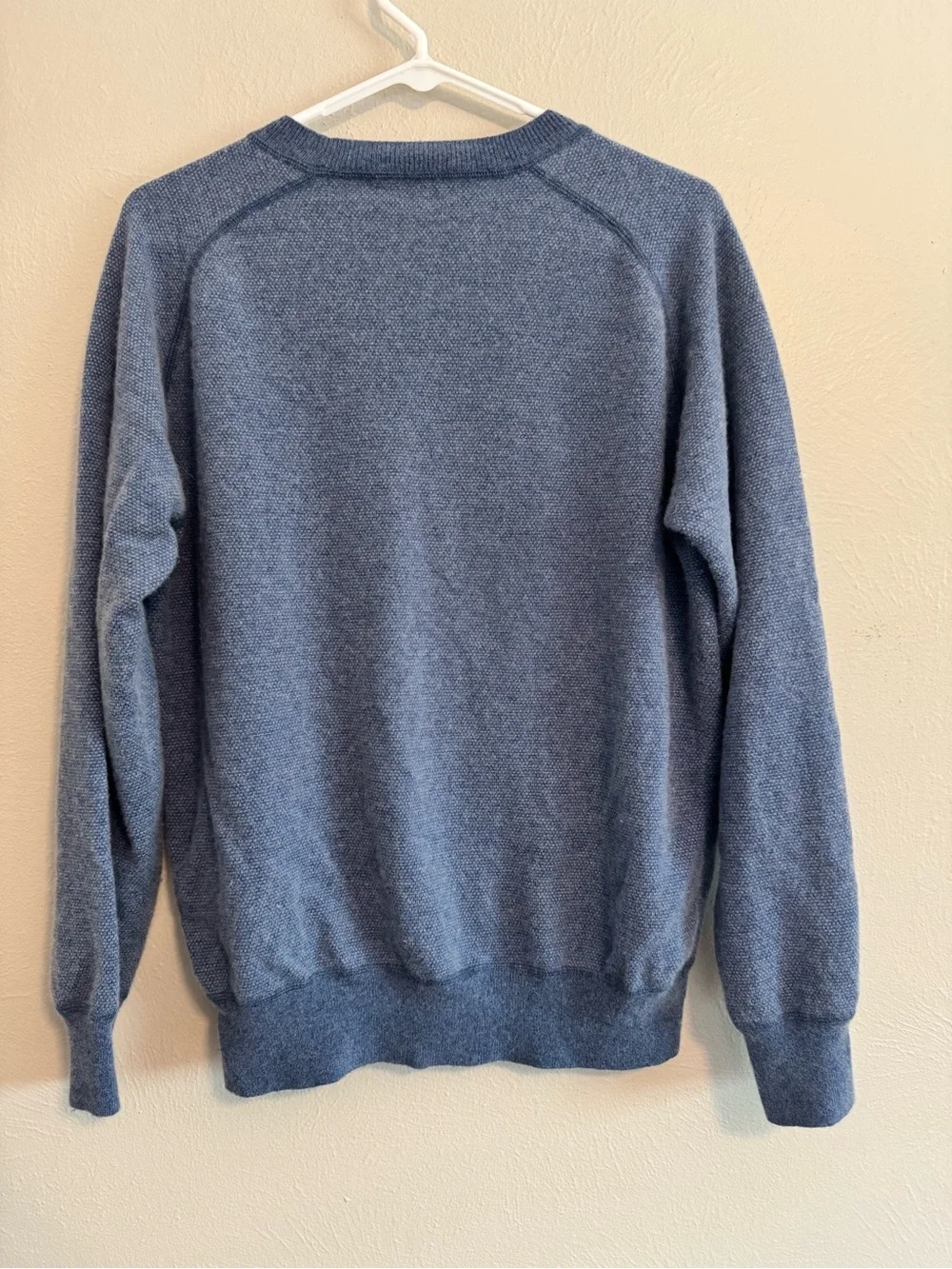 J. Hilburn Men’s Wool and Cashmere Blend Crewneck Sweater